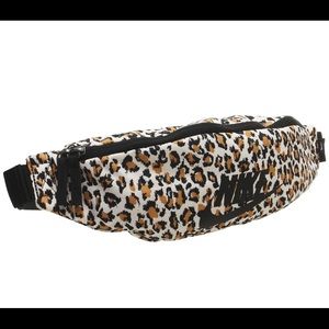 Nike Heritage Hip Pack Bag Ivory Cheetah Print NWT
